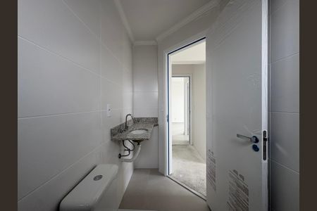 Apartamento à venda com 55m², 2 quartos e 2 vagasBanheiro da Suíte