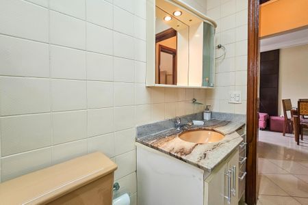 Apartamento para alugar com 160m², 3 quartos e 1 vaga Apartamento para alugar com 160m², 3 quartos e 1 vagaBanheiro