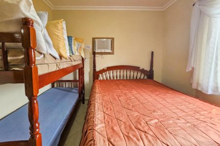 Apartamento para alugar com 160m², 3 quartos e 1 vaga Apartamento para alugar com 160m², 3 quartos e 1 vagaQuarto