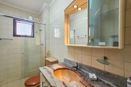 Apartamento para alugar com 160m², 3 quartos e 1 vaga Apartamento para alugar com 160m², 3 quartos e 1 vagaBanheiro