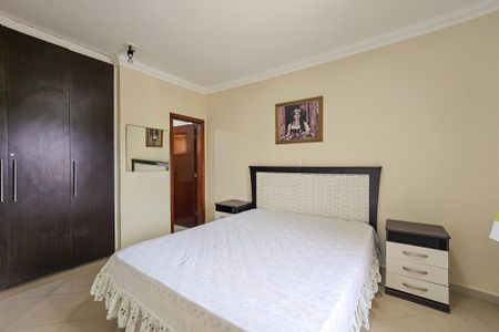 Apartamento para alugar com 160m², 3 quartos e 1 vaga Apartamento para alugar com 160m², 3 quartos e 1 vagaSuíte