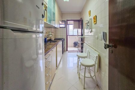 Apartamento para alugar com 160m², 3 quartos e 1 vaga Apartamento para alugar com 160m², 3 quartos e 1 vagaCozinha