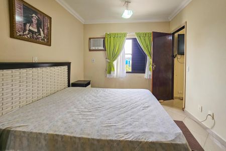 Apartamento para alugar com 160m², 3 quartos e 1 vaga Apartamento para alugar com 160m², 3 quartos e 1 vagaSuíte