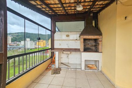 Apartamento para alugar com 160m², 3 quartos e 1 vaga Apartamento para alugar com 160m², 3 quartos e 1 vagaÁrea de Lazer privativa