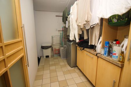 Casa à venda com 358m², 3 quartos e 4 vagasÁrea de Serviço