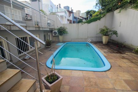 Casa à venda com 358m², 3 quartos e 4 vagasÁrea comum - Piscina