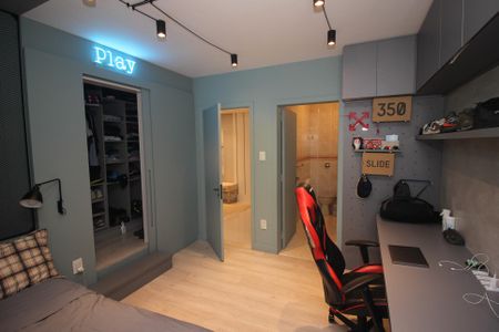 Casa à venda com 358m², 3 quartos e 4 vagasSuíte 2