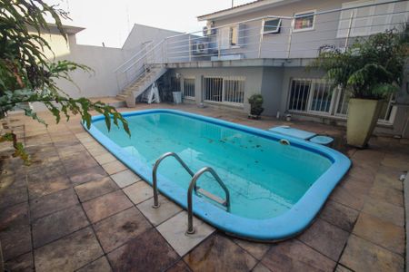 Casa à venda com 358m², 3 quartos e 4 vagasÁrea comum - Piscina