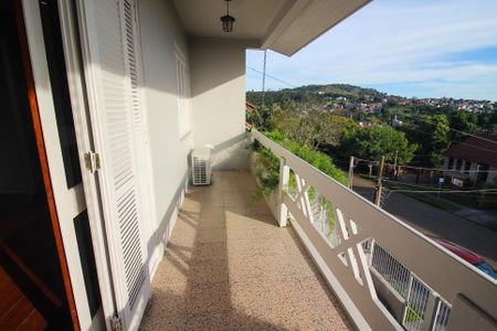Casa à venda com 358m², 3 quartos e 4 vagasSacada da suíte 1