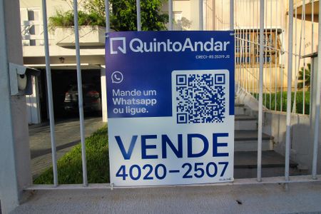Casa à venda com 358m², 3 quartos e 4 vagasPlaca