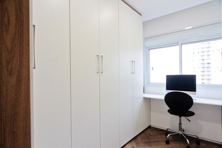 Apartamento à venda com 87m², 3 quartos e 2 vagasQuarto 2