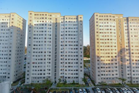 Vista da Sala de apartamento para alugar com 2 quartos, 46m² em Usina Piratininga, São Paulo