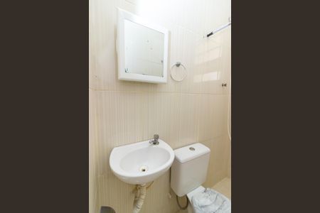 Casa para alugar com 70m², 1 quarto e sem vaga Casa para alugar com 70m², 1 quarto e sem vagaBanheiro Social