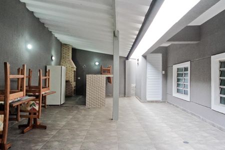 Apartamento para alugar com 40m², 2 quartos e sem vaga Apartamento para alugar com 40m², 2 quartos e sem vagaÁrea comum - Salão de festas
