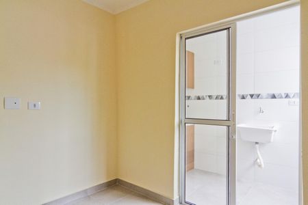 Quarto 2 de apartamento para alugar com 2 quartos, 40m² em Vila Zulmira, São Paulo