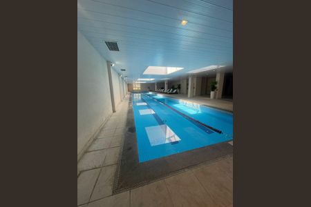 Apartamento à venda com 128m², 3 quartos e 2 vagasPiscina