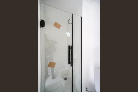 Apartamento à venda com 35m², 2 quartos e sem vaga Apartamento à venda com 35m², 2 quartos e sem vagaBanheiro Social