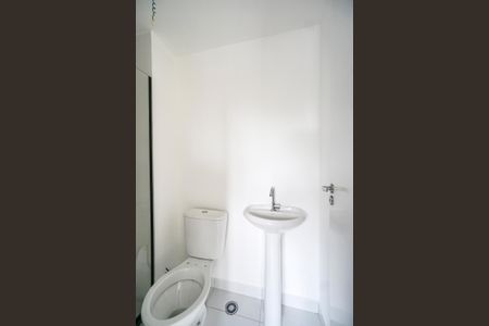 Apartamento à venda com 35m², 2 quartos e sem vaga Apartamento à venda com 35m², 2 quartos e sem vagaBanheiro Social