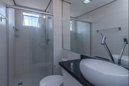 Apartamento à venda com 67m², 3 quartos e 1 vagaBanheiro Social