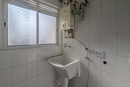 Apartamento à venda com 67m², 3 quartos e 1 vagaÁrea de Serviço
