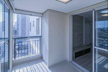 Sacada de apartamento à venda com 3 quartos, 67m² em Vila Brasilio Machado, São Paulo