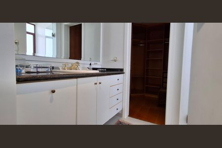 Apartamento para alugar com 102m², 1 quarto e 2 vagasBanheiro da Suíte