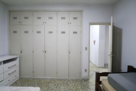 Apartamento para alugar com 110m², 3 quartos e 1 vaga Apartamento para alugar com 110m², 3 quartos e 1 vagaQuarto 2