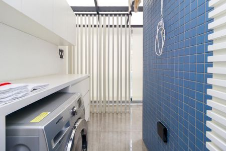 Apartamento à venda com 90m², 2 quartos e 2 vagas Apartamento à venda com 90m², 2 quartos e 2 vagasÁrea de Serviço