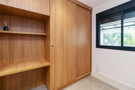 Apartamento à venda com 90m², 2 quartos e 2 vagas Apartamento à venda com 90m², 2 quartos e 2 vagasQuarto 1