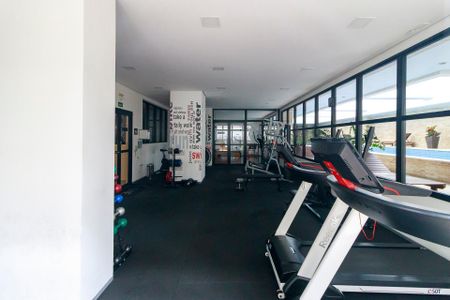 Apartamento à venda com 90m², 2 quartos e 2 vagas Apartamento à venda com 90m², 2 quartos e 2 vagasAcademia