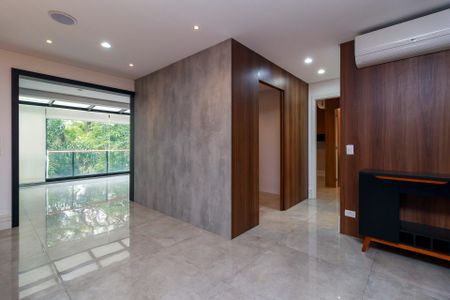 Sala de apartamento à venda com 2 quartos, 90m² em Jardim Santo Amaro, São Paulo