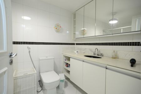 Apartamento à venda com 86m², 2 quartos e 1 vagaBanheiro