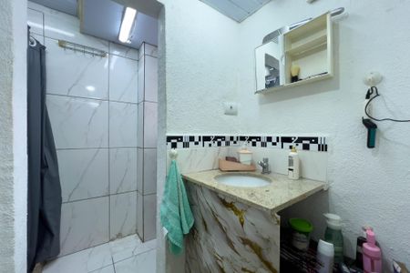 Casa à venda com 200m², 3 quartos e 2 vagasBanheiro de serviço