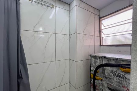 Casa à venda com 200m², 3 quartos e 2 vagasBanheiro de serviço