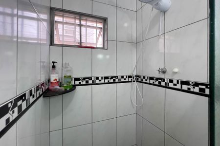 Casa à venda com 200m², 3 quartos e 2 vagasBanheiro da Suíte 2