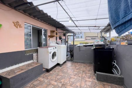 Casa à venda com 200m², 3 quartos e 2 vagasÁrea de Serviço