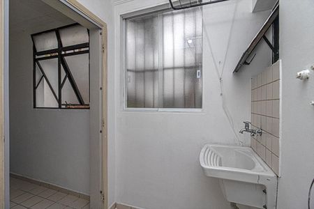 Apartamento à venda com 73m², 3 quartos e 1 vaga Apartamento à venda com 73m², 3 quartos e 1 vagaÁrea de Serviço