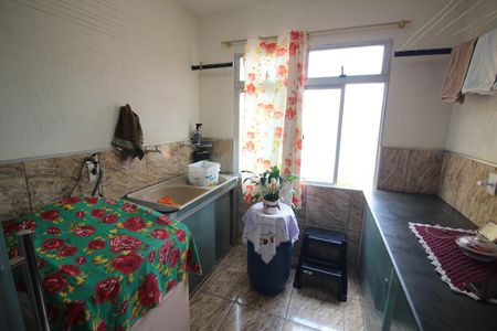 Casa à venda com 270m², 3 quartos e 2 vagasÁrea de Serviço