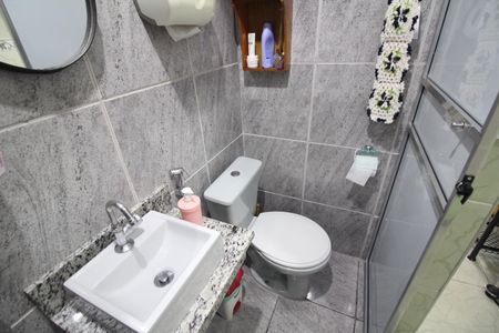 Casa à venda com 270m², 3 quartos e 2 vagasBanheiro 1
