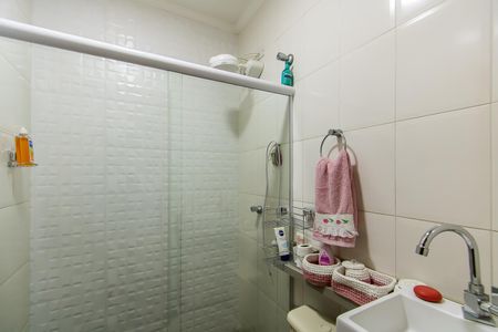 Casa à venda com 93m², 2 quartos e 2 vagas Casa à venda com 93m², 2 quartos e 2 vagasBanheiro da Suíte 2