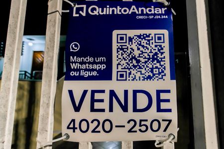 Casa à venda com 93m², 2 quartos e 2 vagas Casa à venda com 93m², 2 quartos e 2 vagasPlaca
