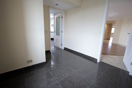 Apartamento à venda com 340m², 6 quartos e 4 vagasCopa