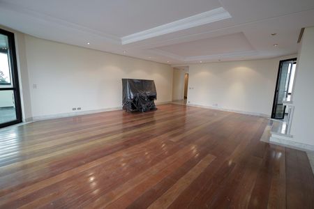 Apartamento à venda com 340m², 6 quartos e 4 vagasSala