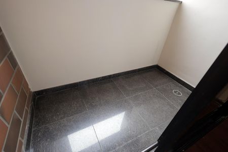 Apartamento à venda com 340m², 6 quartos e 4 vagasSacada da Suíte 2