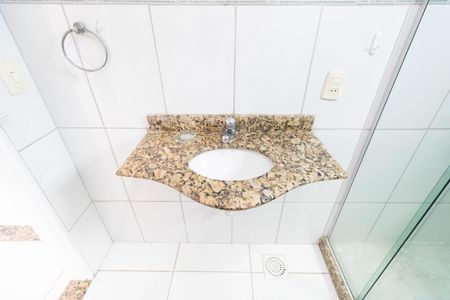 Casa de condomínio para alugar com 160m², 3 quartos e 1 vagaBanheiro