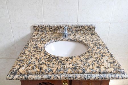 Casa de condomínio para alugar com 160m², 3 quartos e 1 vagaLavabo