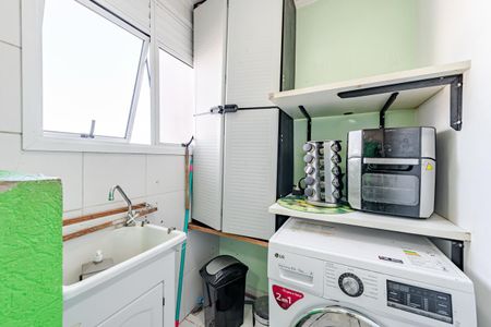 Apartamento à venda com 48m², 2 quartos e 1 vaga Apartamento à venda com 48m², 2 quartos e 1 vagaÁrea de Serviço