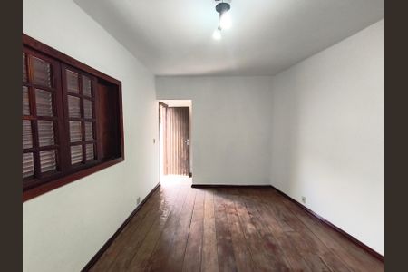 Casa à venda com 230m², 4 quartos e 4 vagasEdícula 