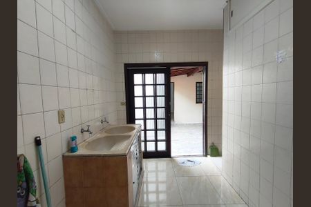 Casa à venda com 230m², 4 quartos e 4 vagasÁrea de Serviço