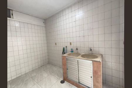 Casa à venda com 230m², 4 quartos e 4 vagasÁrea de Serviço